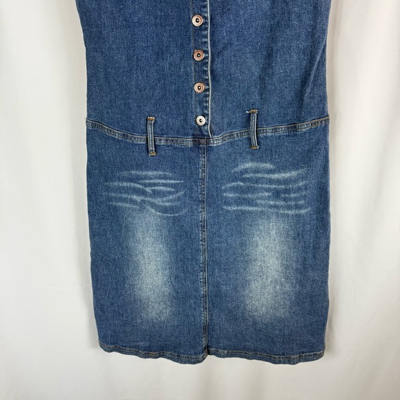 Hot Kiss stretchy denim dress with front buttons 2000’s Style - Picture 4 of 13